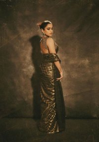 rashmika mandanna_teluguvox_9